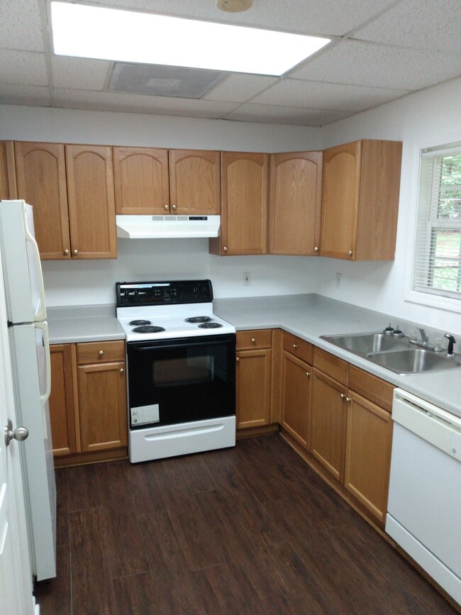 1346 Center Point Rd, Unit 1346A