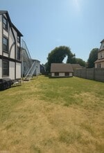 40 Rogers St in Branford, CT - Building Photo - Building Photo