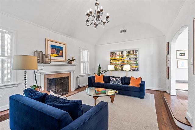 property at 3821 Hamilton Ave