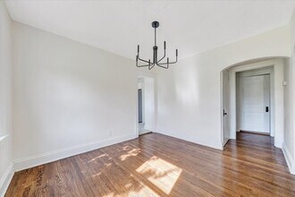 109 Crestview Dr in Madison Heights, VA - Building Photo - Building Photo