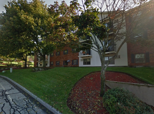 property at 1 Bristol Ct