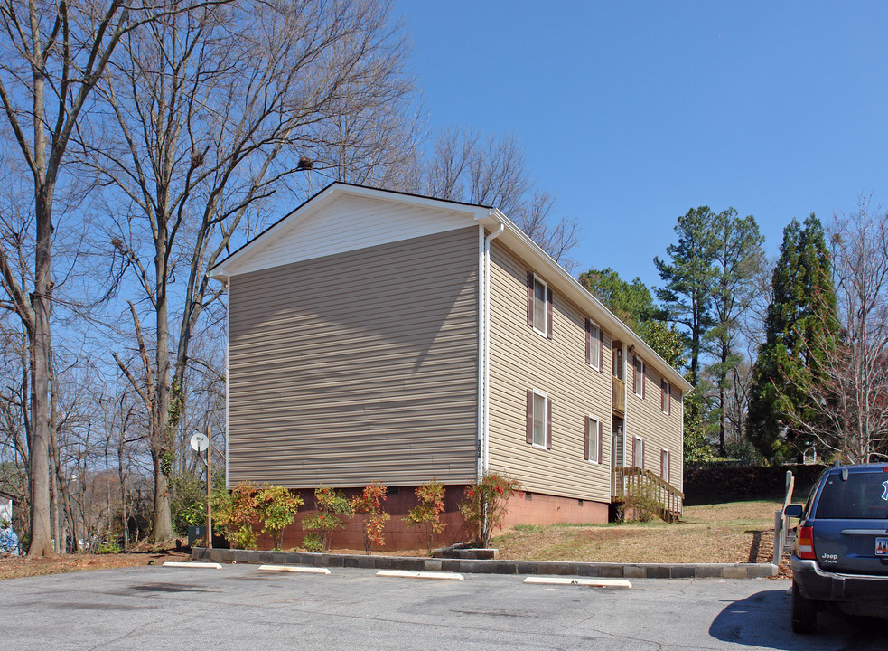 302 N A St in Easley, SC - Building Photo