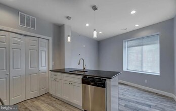 2323-25 Mifflin St in Philadelphia, PA - Building Photo - Building Photo