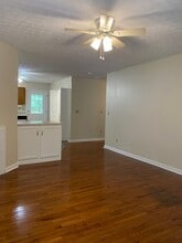 411 Filter Plant Rd, Unit A in Franklin, KY - Building Photo - Building Photo