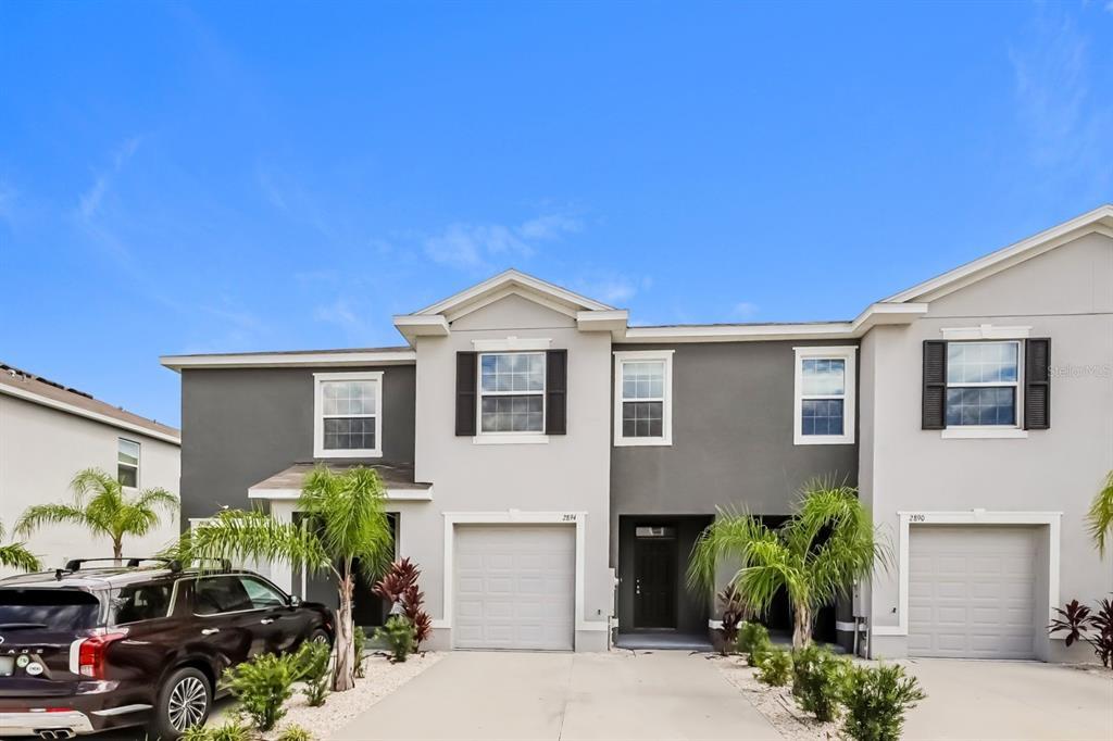 2894 Peony Pr Ln in Wesley Chapel, FL - Building Photo
