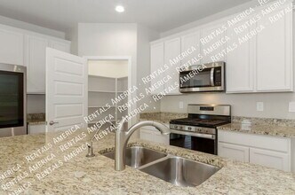 10151 N Sand Sage Trail in Marana, AZ - Building Photo - Building Photo