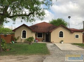 29733 Share Rd in Los Fresnos, TX - Building Photo
