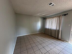 310 Craigmont Dr in Austin, TX - Building Photo - Building Photo