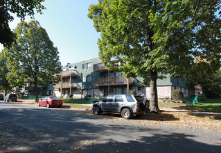 Eat Street Flat LLC in Minneapolis, MN - Building Photo - Building Photo