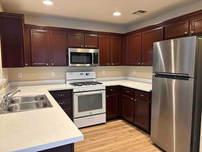 5989 Banbury Heights Way in Las Vegas, NV - Building Photo - Building Photo