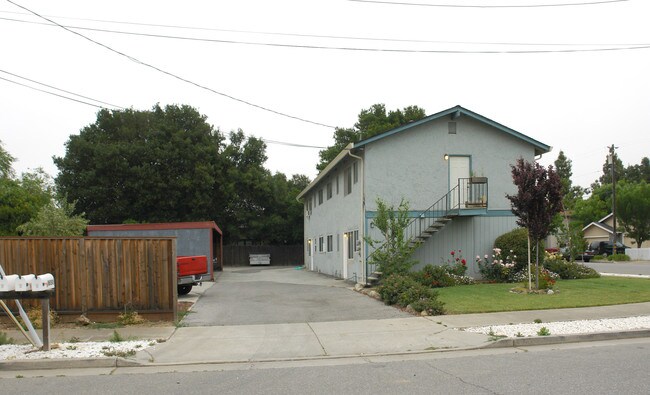 16150 Keith Way in Morgan Hill, CA - Building Photo - Building Photo