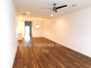 4968 Noble Vlg Wy in Lilburn, GA - Building Photo - Building Photo