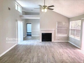 922 Littleport Ln in Channelview, TX - Building Photo - Building Photo