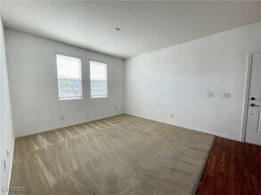 50 Aura de Blanco St, Unit 14101 in Henderson, NV - Building Photo - Building Photo
