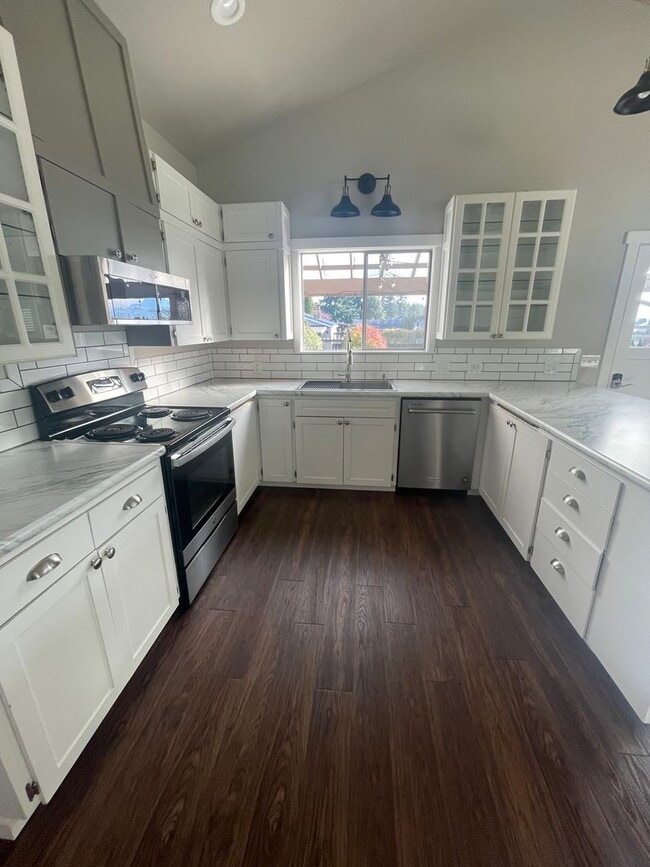 1110 132nd St Ct E in Tacoma, WA - Building Photo - Building Photo