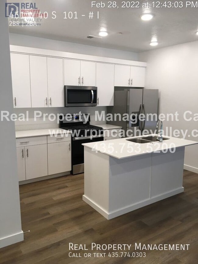 property at 461 W 40 S