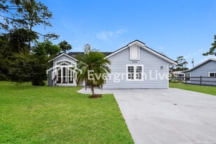 2969 Ruskin St in Deltona, FL - Building Photo