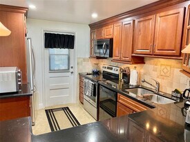 2681 S Course Dr in Pompano Beach, FL - Building Photo