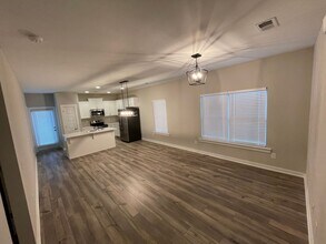 60 Cole Ln in Oak Grove, AL - Building Photo - Building Photo