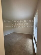 5110 Village Oaks Dr in Rocklin, CA - Building Photo - Building Photo