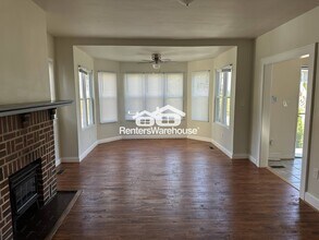 3703 Parkside Dr in Baltimore, MD - Building Photo - Building Photo