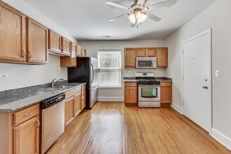 917 W Sunnyside Ave in Chicago, IL - Building Photo - Building Photo