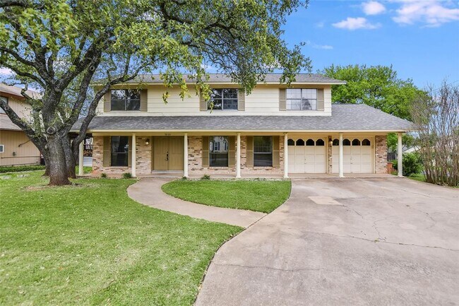 property at 3800 Palomar Ln