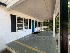 11093 NC-42 in Holly Springs, NC - Building Photo - Building Photo