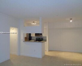11625 W Atlantic Blvd in Coral Springs, FL - Building Photo - Building Photo