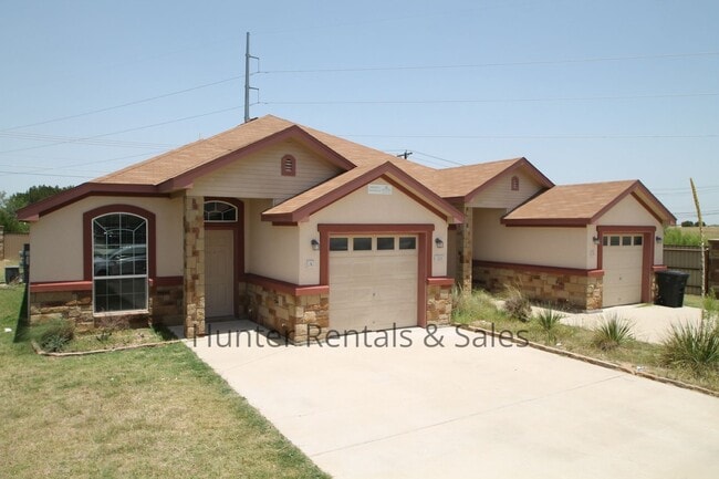201 Study Hall Lp in Killeen, TX - Building Photo - Building Photo