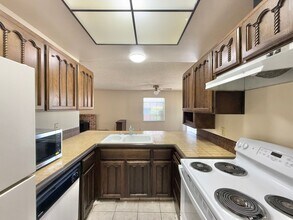 18342 Shadowbrook Way in Morgan Hill, CA - Building Photo - Building Photo