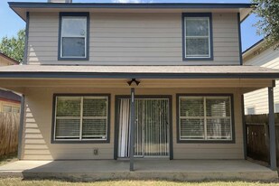 2221 Jasmine Path in Round Rock, TX - Building Photo