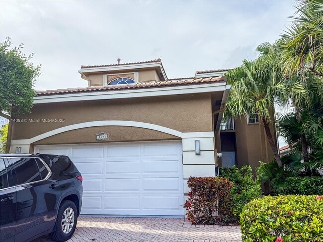 property at 1621 Diplomat Dr