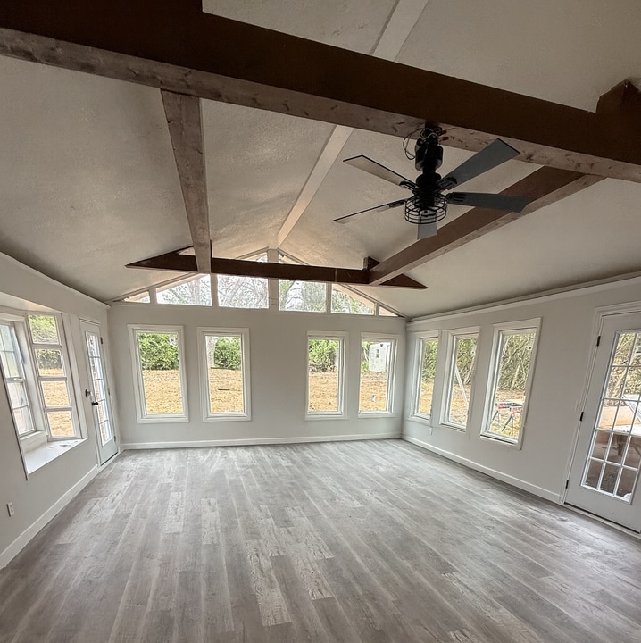 1402 Perryman Dr in Vidalia, GA - Foto de edificio