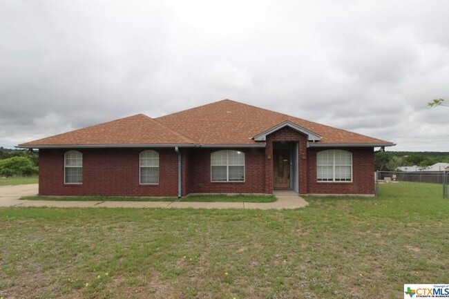 1035 Bluebonnet Dr photo'