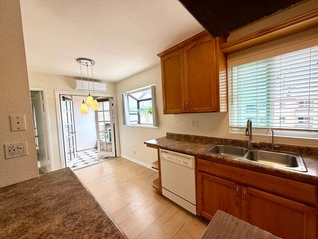 property at 3142 Midway Dr
