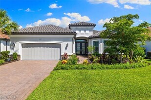 15345 Aprile St in Naples, FL - Building Photo