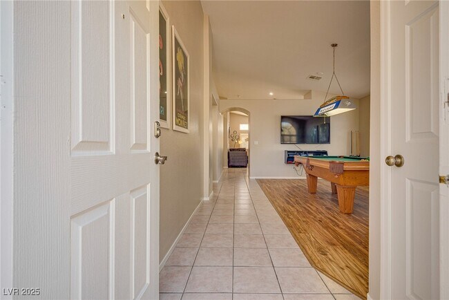 property at 987 Sandy Shale St