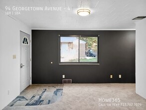94 Georgetown Ave in West View, PA - Building Photo - Building Photo