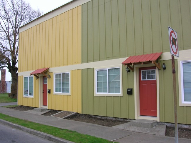 Boone Duplex in Spokane, WA - Building Photo - Building Photo