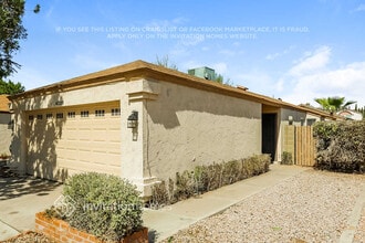 4026 W Whispering Wind Dr in Glendale, AZ - Building Photo - Building Photo