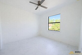 1045 Jaguar Blvd in Lehigh Acres, FL - Building Photo - Building Photo