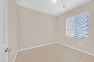 2407 Jada Dr in Henderson, NV - Building Photo - Building Photo