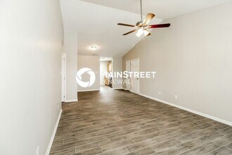 4201 Smith Farm Ln SE in Winston-Salem, NC - Building Photo - Building Photo