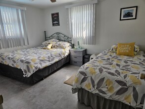 8444 Green St in Port Richey, FL - Building Photo - Building Photo