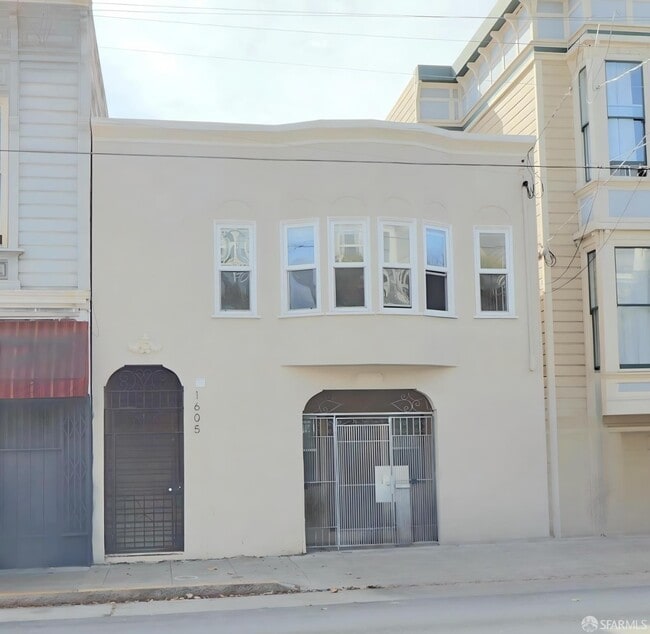 property at 1605 Fulton St