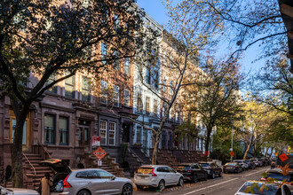 Residential Co-Op Building in New York, NY - Building Photo - Building Photo