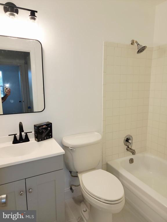 8855 Teakwood Ct in Manassas, VA - Building Photo - Building Photo