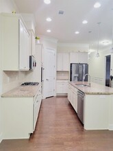 548 Suwanee Pass Trail in Suwanee, GA - Building Photo - Building Photo