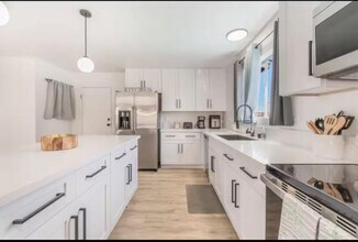 3101 Kings Way in Las Vegas, NV - Building Photo - Building Photo